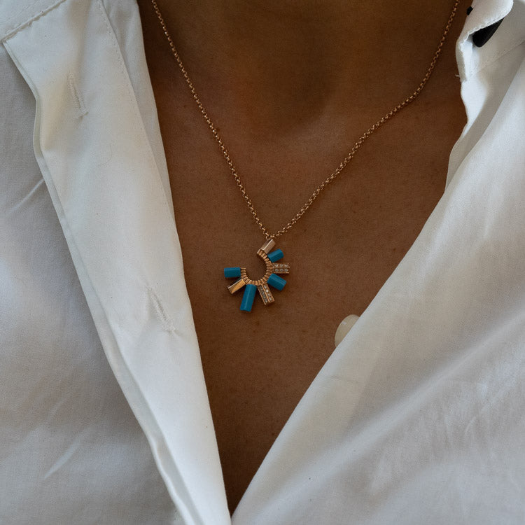 Urban Fan Turquoise Necklace