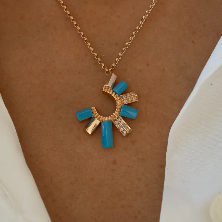 Urban Fan Turquoise Necklace