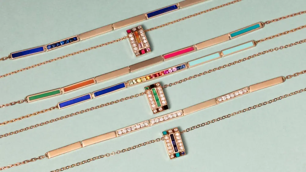 Necklaces & Chokers